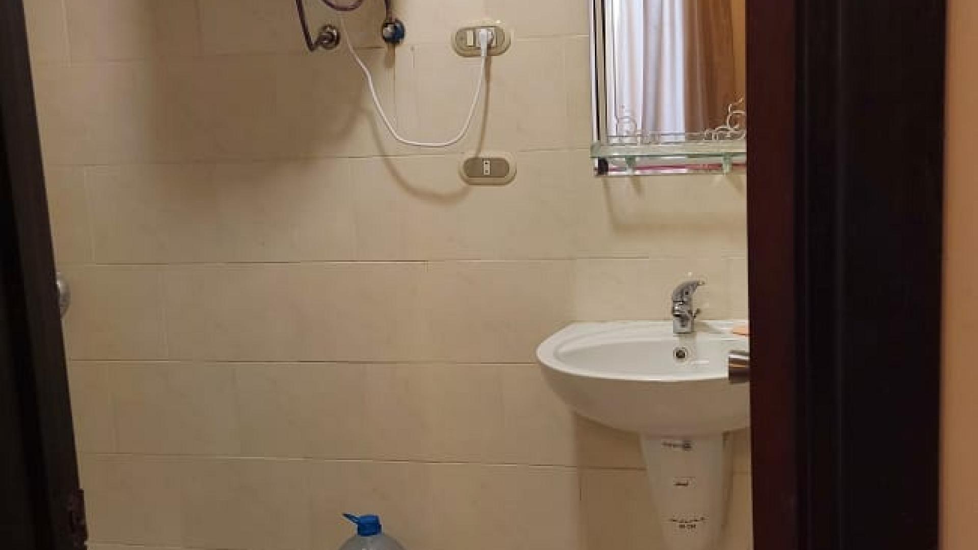 شاليه للبيع فوري غرفتين عالبحر والبسين 