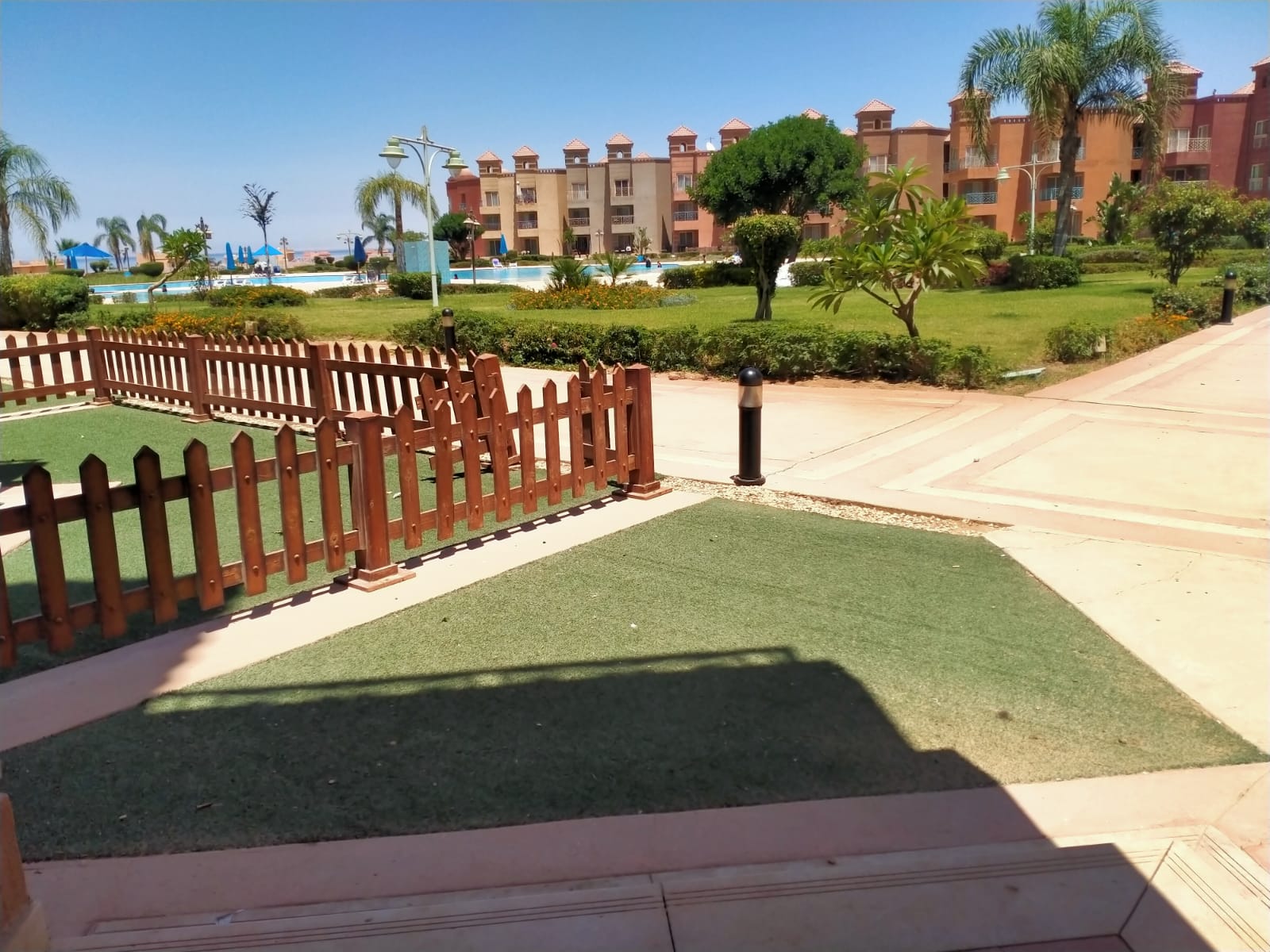 امتلك الان شالية مصطبة اولي عالبحر مباشر 