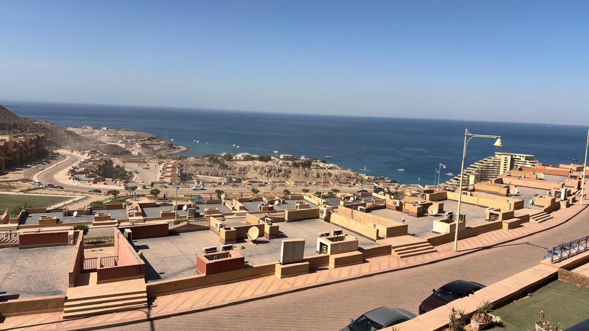 شاليه بسعر ممتاز بفيو روعه عالبحر 100م _ غرفتين 