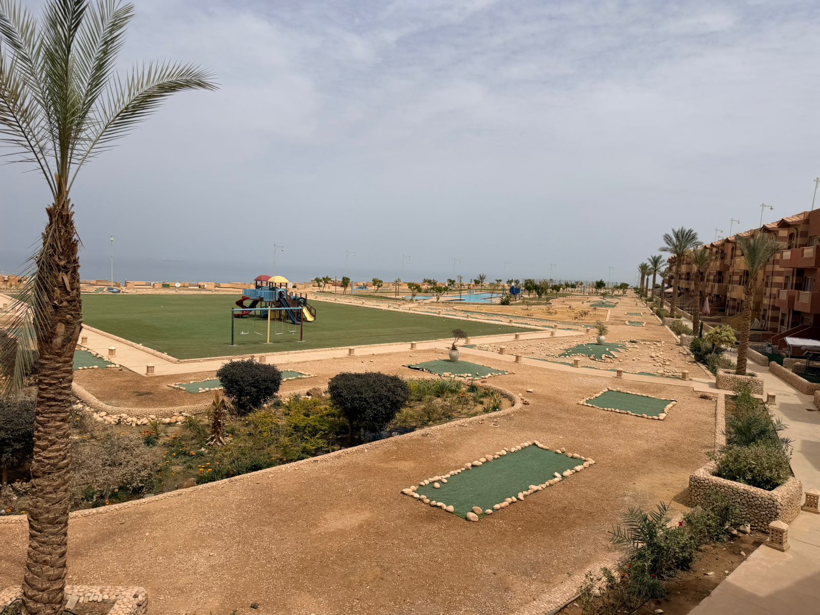 شاليه لقطة بأرخص سعر جاهز بفرش فندقي 100م