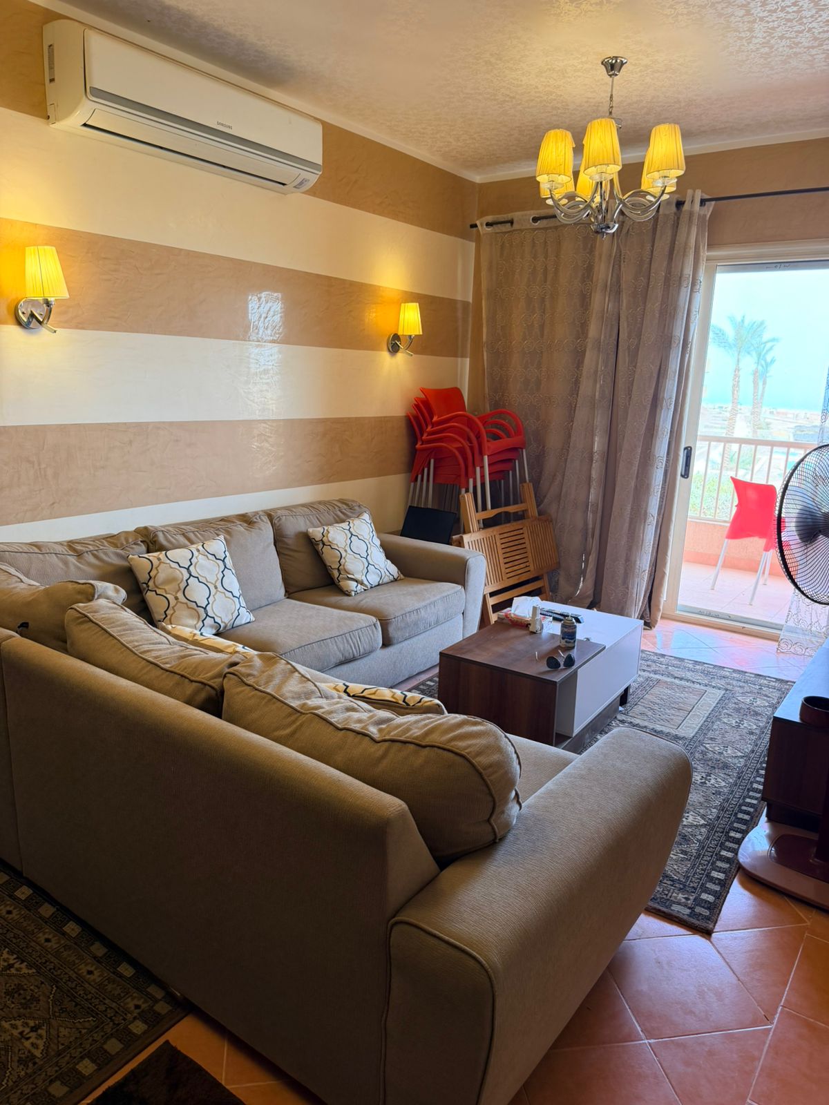 شاليه لقطة بأرخص سعر جاهز بفرش فندقي 100م