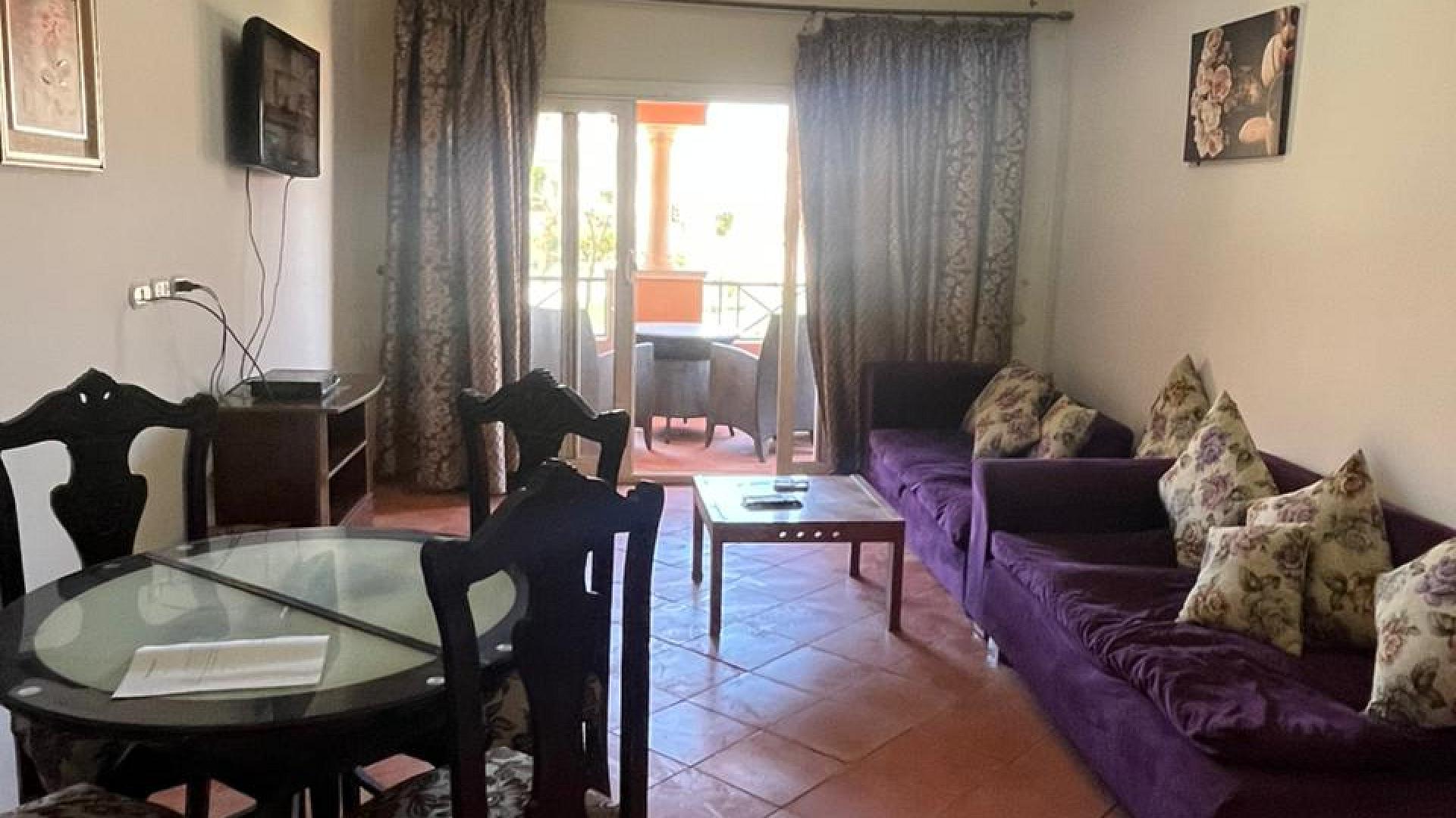 شالية متاح فورا للمعاينة شايف البسين 100م غرفتين مفروش ومجهز بالكامل !!