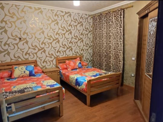 شاليه 100 للبيع فيو بحر مباشر 