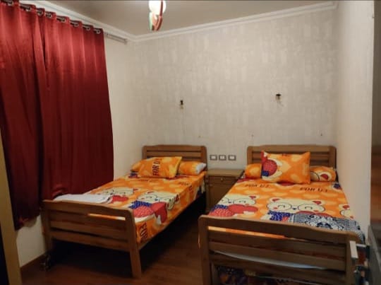 شاليه 100 للبيع فيو بحر مباشر 